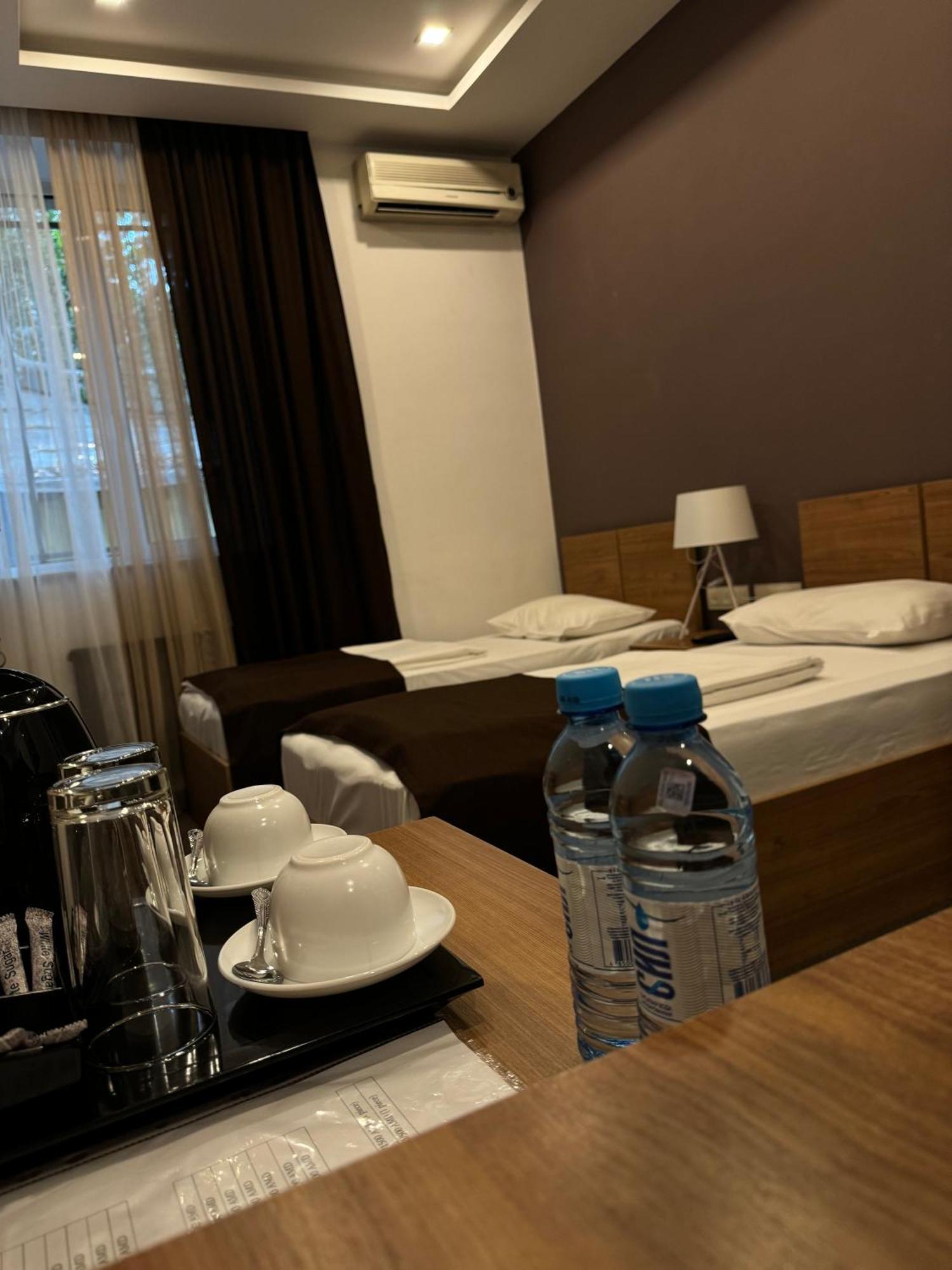 Moscow Boutique Hotel Ереван Экстерьер фото