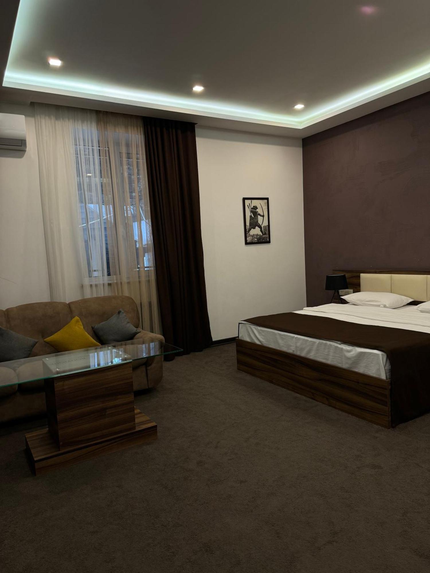 Moscow Boutique Hotel Ереван Экстерьер фото